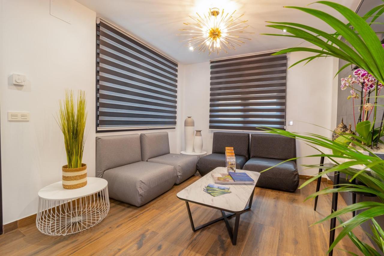 Hotel Reina Aixa Cogollos de Guadix Экстерьер фото